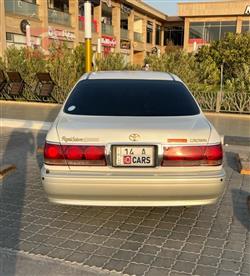 تويوتا كراون